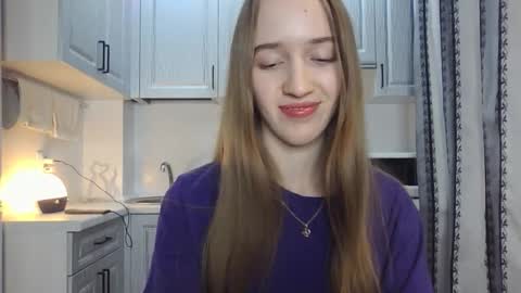  LESLIE   online show from 10.02.25