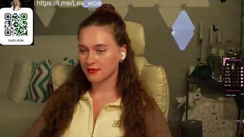 LeslieKorfs online show from 10.18.25