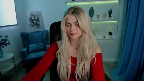 lesliemineg online show from 09.29.25