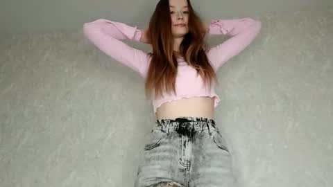 Snapshot of leslyshie chatting on 02.20.26 Alice online show from 02.20.26