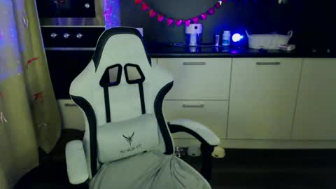 Alison online show from 02.26.25