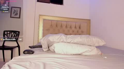 Snapshot of letizia_westy chatting on 10.31.25 Letizia online show from 10.31.25