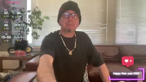 Snapshot of letloverule63 chatting on 01.26.25 letloverule63 online show from 01.26.25