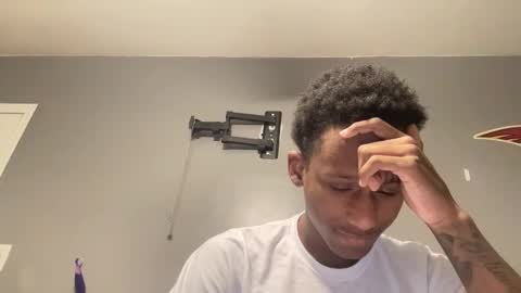 letmeeatup online show from 12.10.24