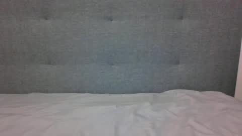 Snapshot of lets_play143 chatting on 01.12.25 lets_play143 online show from 01.12.25