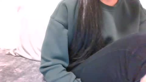 Snapshot of lets_play143 chatting on 10.28.25 lets_play143 online show from 10.28.25