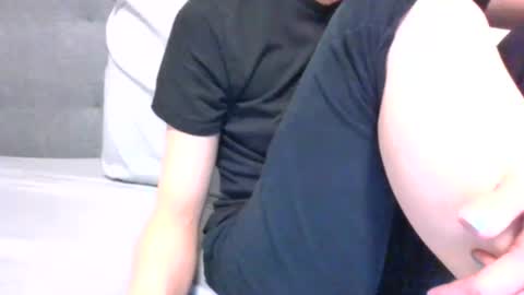 Snapshot of lets_play143 chatting on 11.08.25 lets_play143 online show from 11.08.25