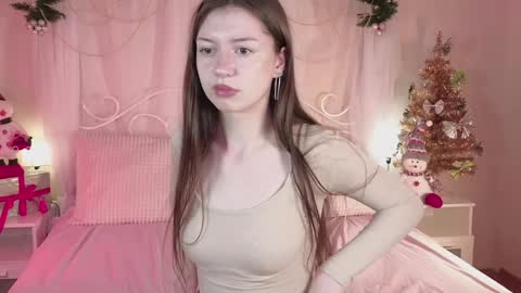 Snapshot of lettablush chatting on 12.19.24 letta online show from 12.19.24