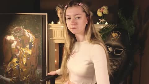 Snapshot of lettablush chatting on 01.18.25 letta online show from 01.18.25