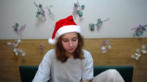 letty_curly online show from 12.13.24