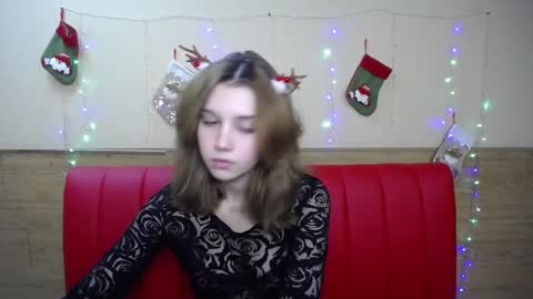 letty_curly online show from 12.22.24