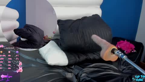 Maria Jose online show from 01.17.25