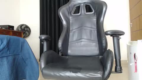 Lettywild Queen of Spades online show from 12.03.25