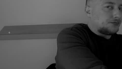 Snapshot of lev1ngston chatting on 03.04.26 lev1ngston online show from 03.04.26