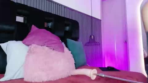 levana1 online show from 04.17.26