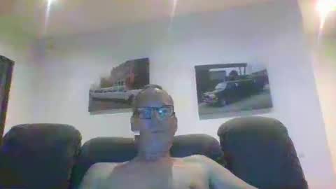 Snapshot of levensgenieters2 chatting on 03.08.26 levensgenieters2 online show from 03.08.26