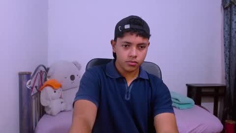      0600AM-1200PM - online show from 11.26.25