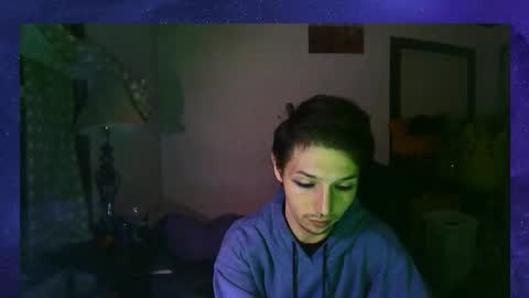 Snapshot of levitt97 chatting on 11.04.25 levitt97 online show from 11.04.25