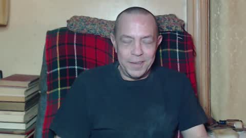 Snapshot of levon48 chatting on 01.29.25 levon48 online show from 01.29.25