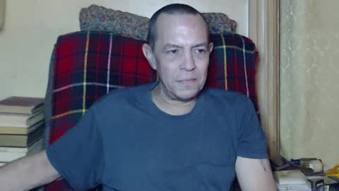 Snapshot of levon48 chatting on 02.10.25 levon48 online show from 02.10.25