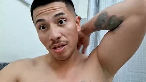 levydakingnum1 online show from 11.27.25