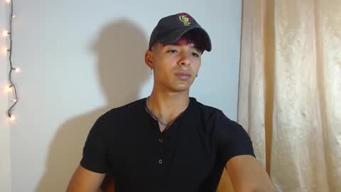 Snapshot of lewis_ly chatting on 02.16.26 i am lewis ly EDUARDO MEMDOZA15 online show from 02.16.26