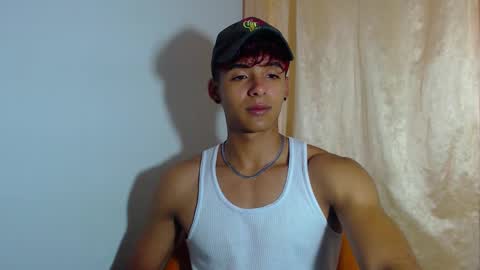 Snapshot of lewis_ly chatting on 02.22.26 i am lewis ly EDUARDO MEMDOZA15 online show from 02.22.26