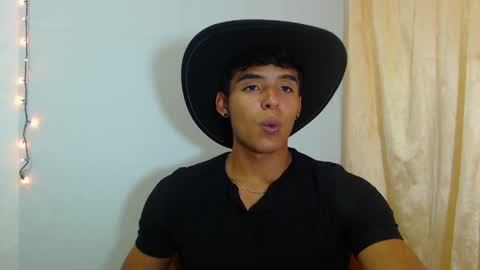 i  am lewis ly EDUARDO MEMDOZA15 online show from 04.12.26