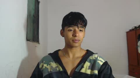 i  am lewis ly EDUARDO MEMDOZA15 online show from 05.13.26