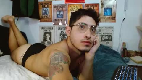 Snapshot of lex_ross chatting on 01.10.25 lex ross online show from 01.10.25