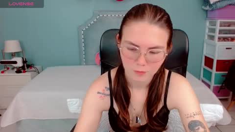 Lexas Room online show from 09.24.25