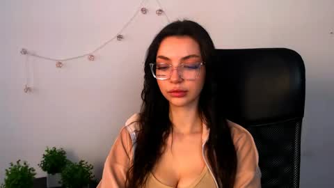 Snapshot of lexi_jos chatting on 05.01.26 Alexia online show from 05.01.26