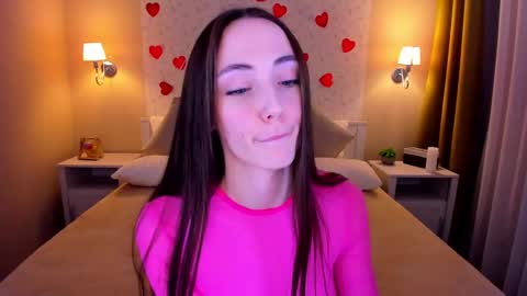 Snapshot of lexi_split chatting on 02.14.25 Lexi GTM2 MonWedThurSatSun 1000am-400pm online show from 02.14.25