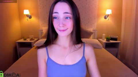 Snapshot of lexi_split chatting on 09.10.25 Lexi GTM2 MonWedThurSatSun 1000am-400pm online show from 09.10.25