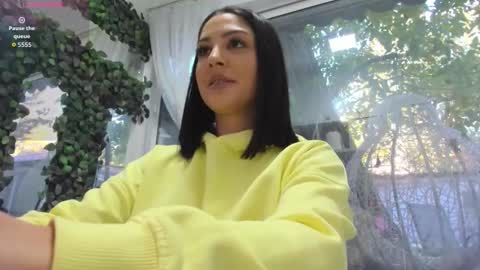 Snapshot of lexi_storm chatting on 10.20.25 lexi_storm online show from 10.20.25