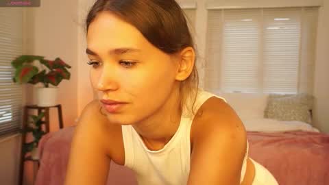 Lexi  online show from 09.18.25