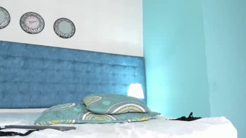 LEXYCRIMSON online show from 01.11.26