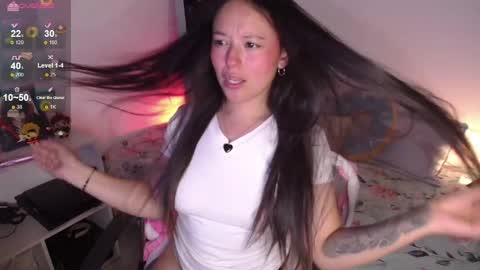 Snapshot of lexie_babe chatting on 09.29.25 Lexie Thompson 8pm 0000am -5 online show from 09.29.25