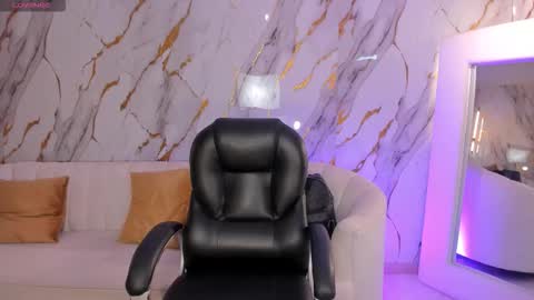 Lexie  online show from 02.11.26