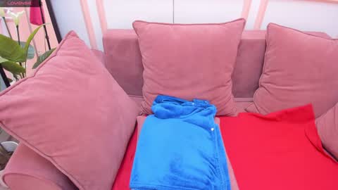 Snapshot of lexihoward chatting on 01.28.25 Lexi online show from 01.28.25