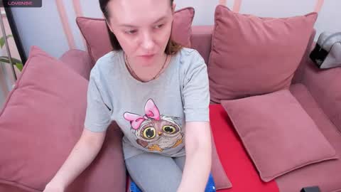 Snapshot of lexihoward chatting on 09.25.25 Lexi online show from 09.25.25