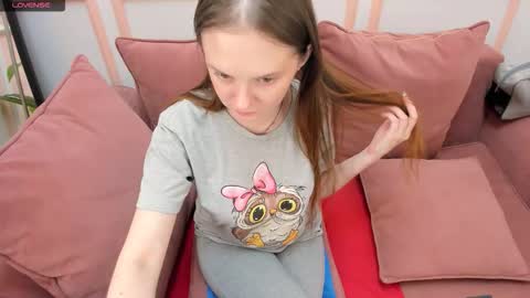 Snapshot of lexihoward chatting on 09.26.25 Lexi online show from 09.26.25