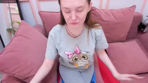 Snapshot of lexihoward chatting on 09.29.25 Lexi online show from 09.29.25