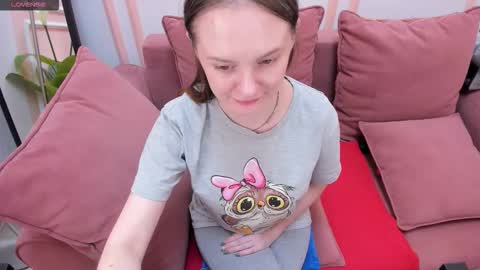 Snapshot of lexihoward chatting on 10.02.25 Lexi online show from 10.02.25