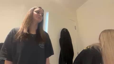 Snapshot of lexiiismith chatting on 03.02.26 lexiiismith online show from 03.02.26