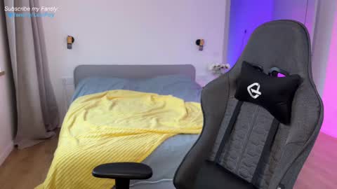 Russian doll that will turn you on online show from 03.01.25