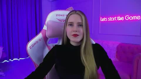 Snapshot of lexireadway chatting on 02.19.26 Lexi online show from 02.19.26