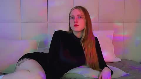 Snapshot of lexireadway chatting on 02.27.26 Lexi online show from 02.27.26