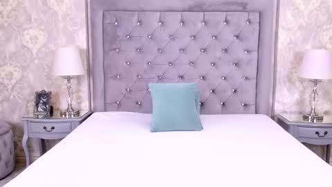 Lexi Riley online show from 10.10.25