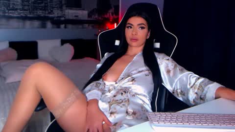 Amalia online show from 05.30.26